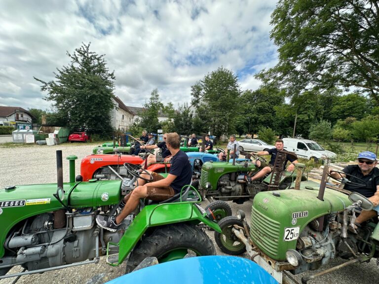 Traktorenausfahrt nach Moosham